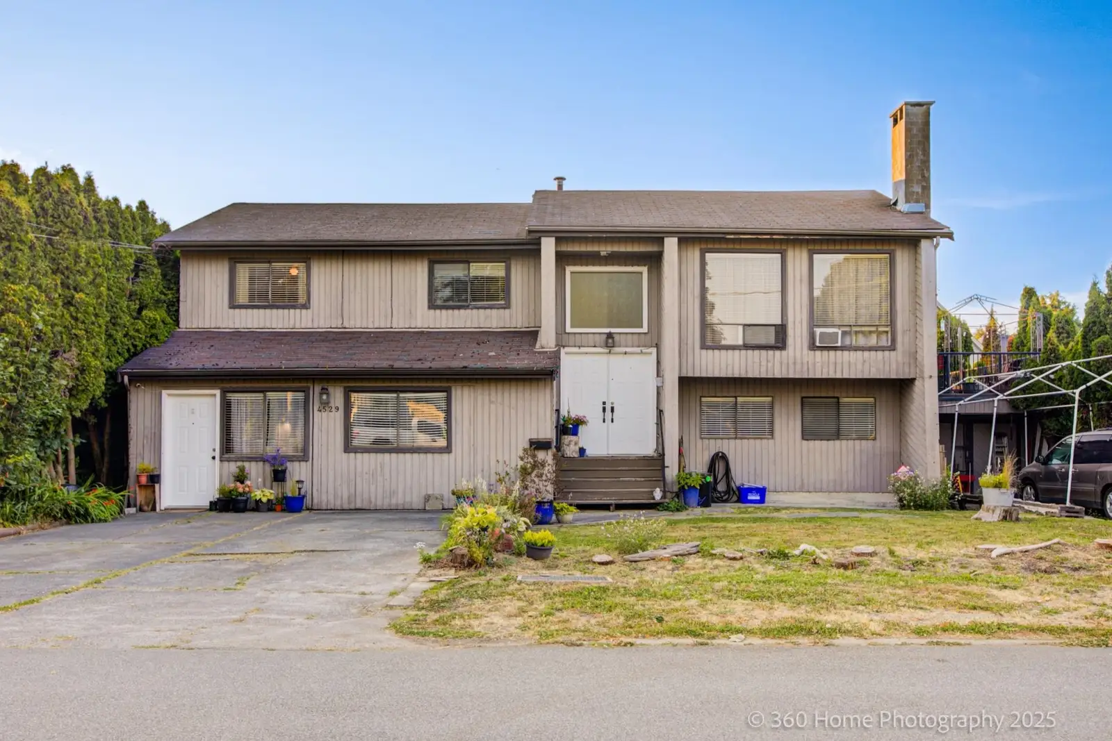 4529 SAVOY STREET, Delta BC V4K 1P4