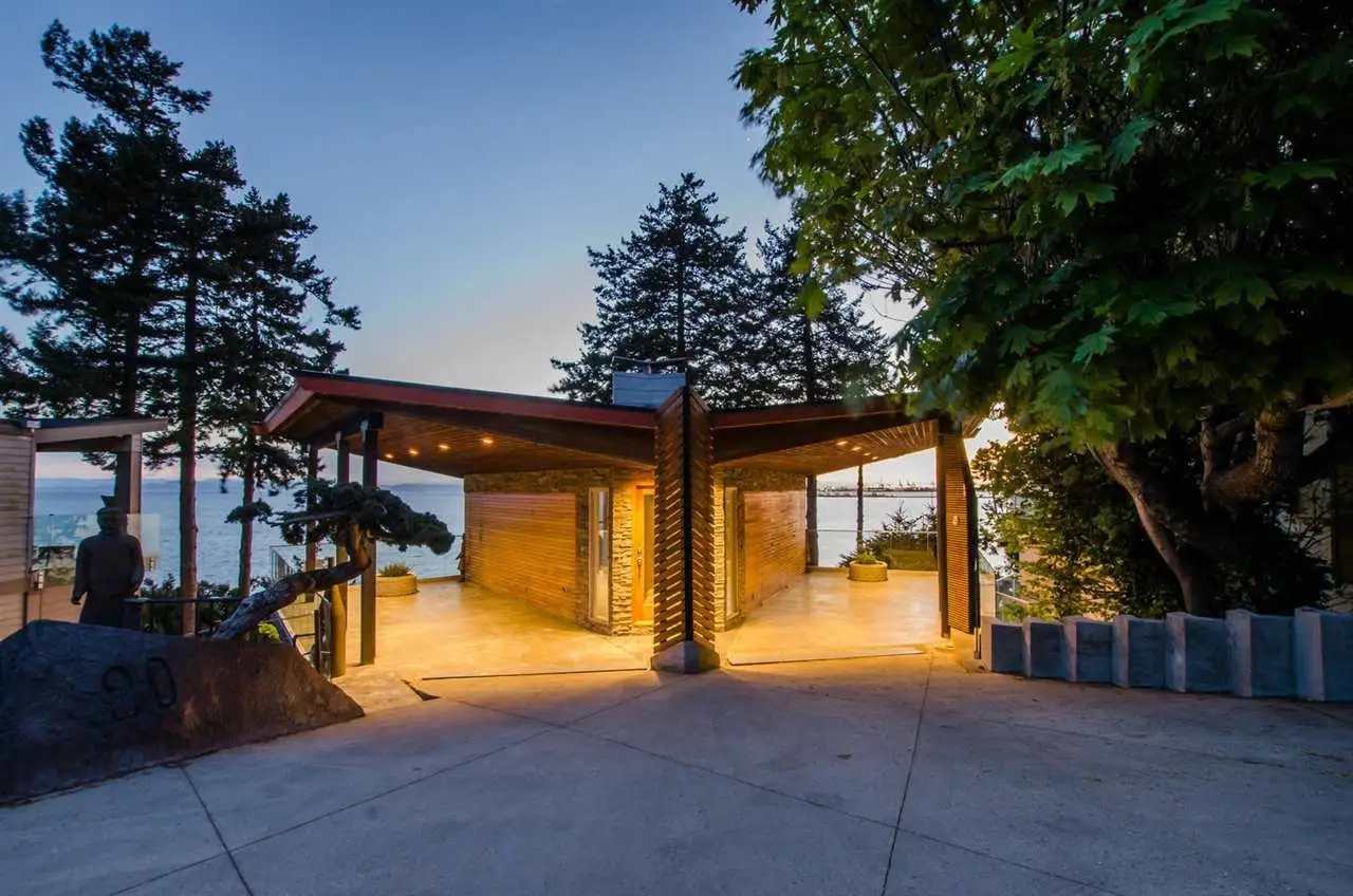 20 TSAWWASSEN BEACH ROAD, Delta BC V4M 4C6
