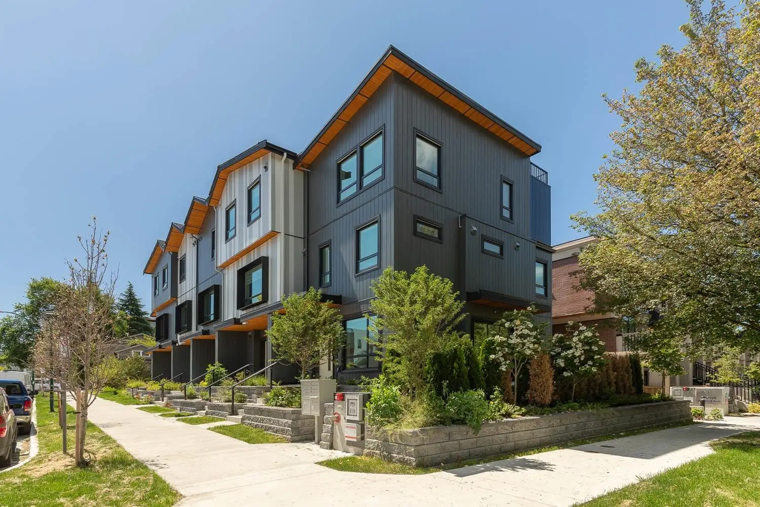 4803 LAUREL STREET, Vancouver BC V5Z 3V9