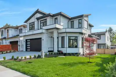 7120 204 STREET, Langley BC V2Y 3S7