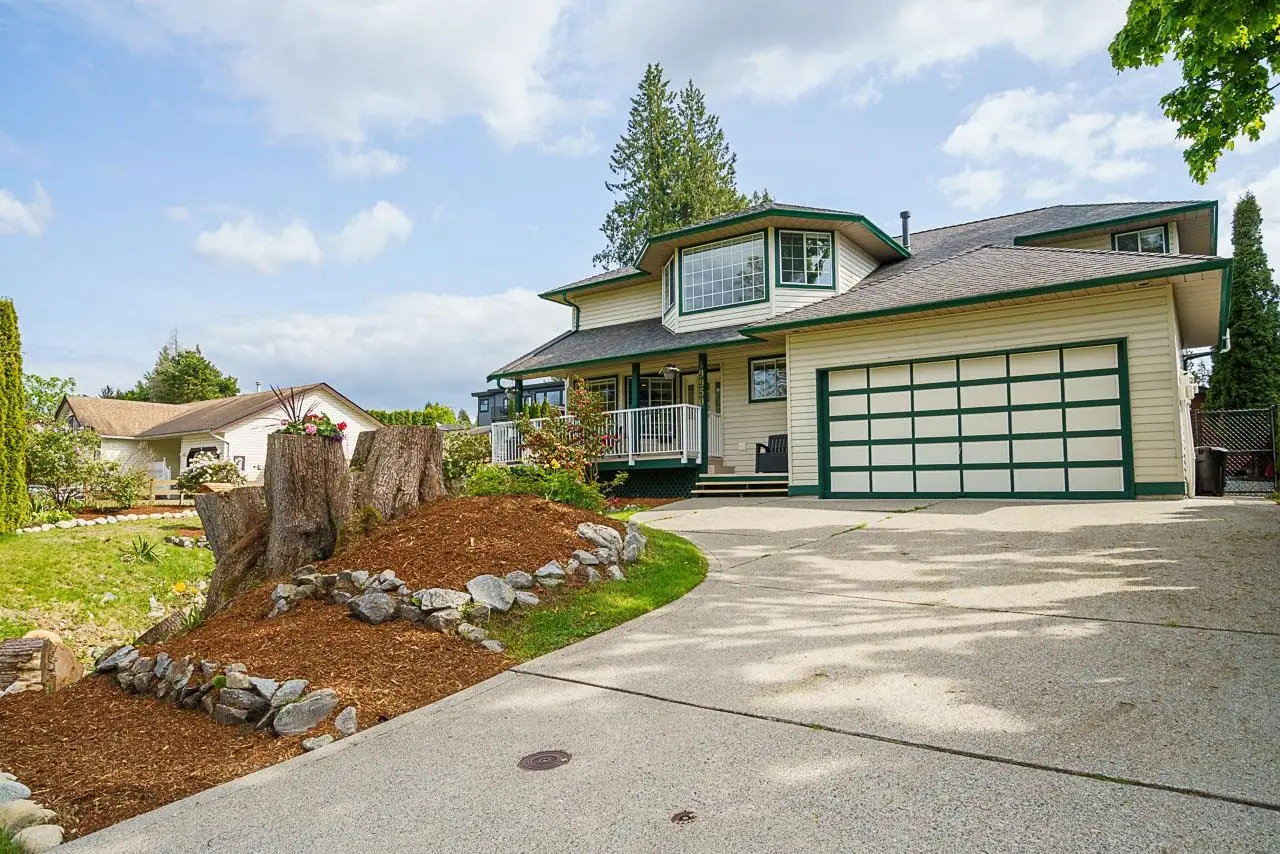 19950 48A AVENUE, Langley BC V3A 6Z7
