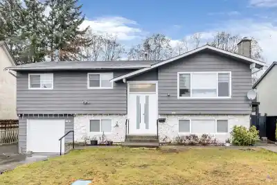 11573 73A AVENUE, Delta BC V4C 6Y5