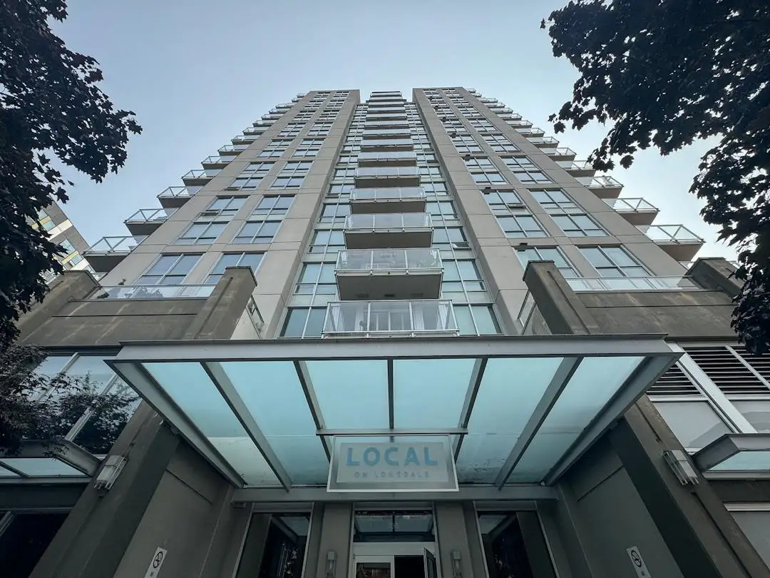 321 135 E 17TH STREET, North Vancouver BC V7L 0C4