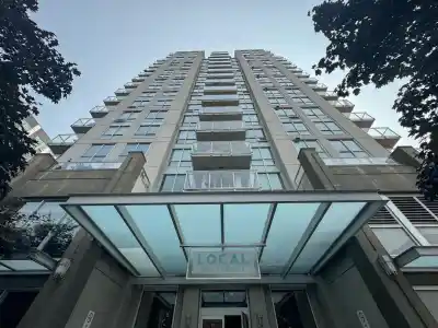 321 135 E 17TH STREET, North Vancouver BC V7L 0C4