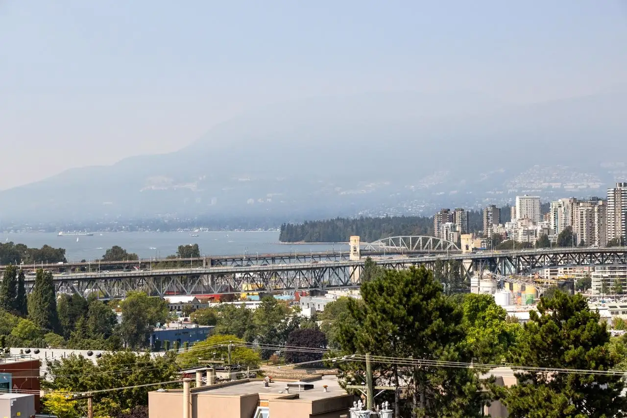 707 1068 W BROADWAY, Vancouver BC V6H 0A7