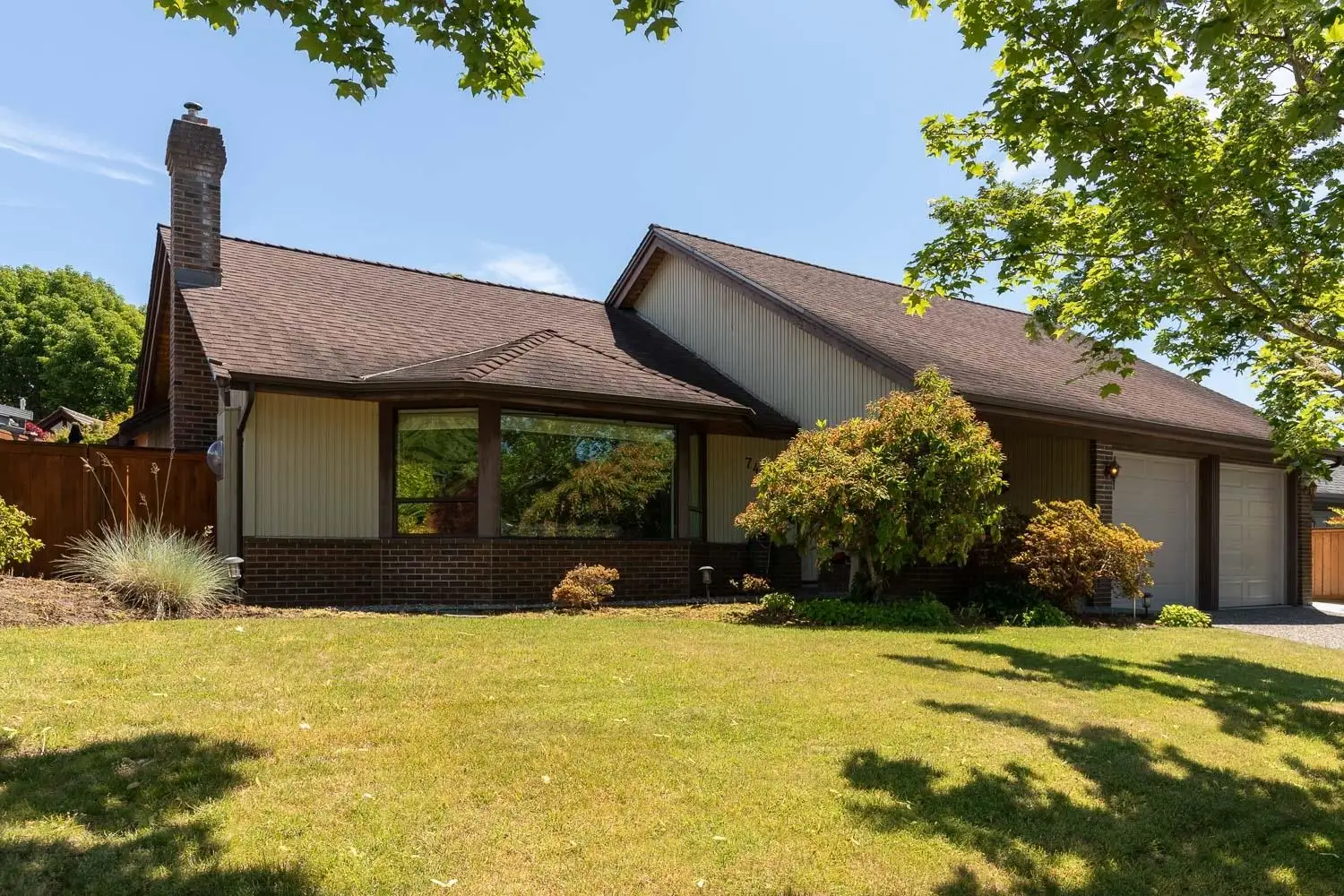 748 JUNIPER PLACE, Delta BC V4L 2J2