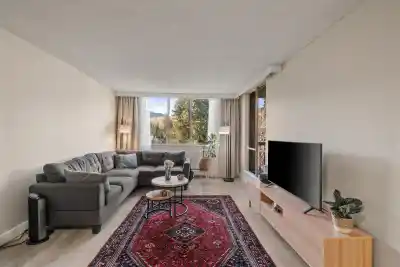 1205 2012 FULLERTON AVENUE, North Vancouver BC V7P 3E3