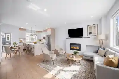 7 5377 8A AVENUE, Delta BC V4M 0E2