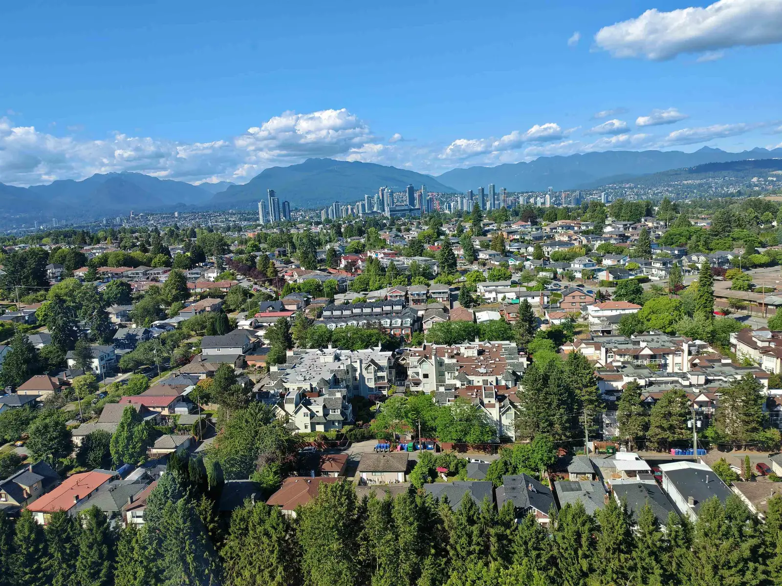 2509 5380 OBEN STREET, Vancouver BC V5R 6H7