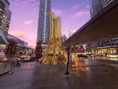 901 8131 NUNAVUT LANE, Vancouver BC V5X 0E2
