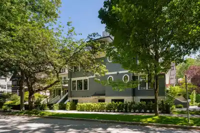 980 BIDWELL STREET, Vancouver BC V6G 1M3