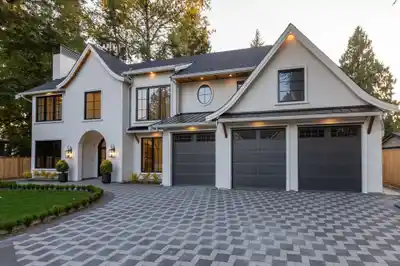3627 204A STREET, Langley BC V3A 4S5