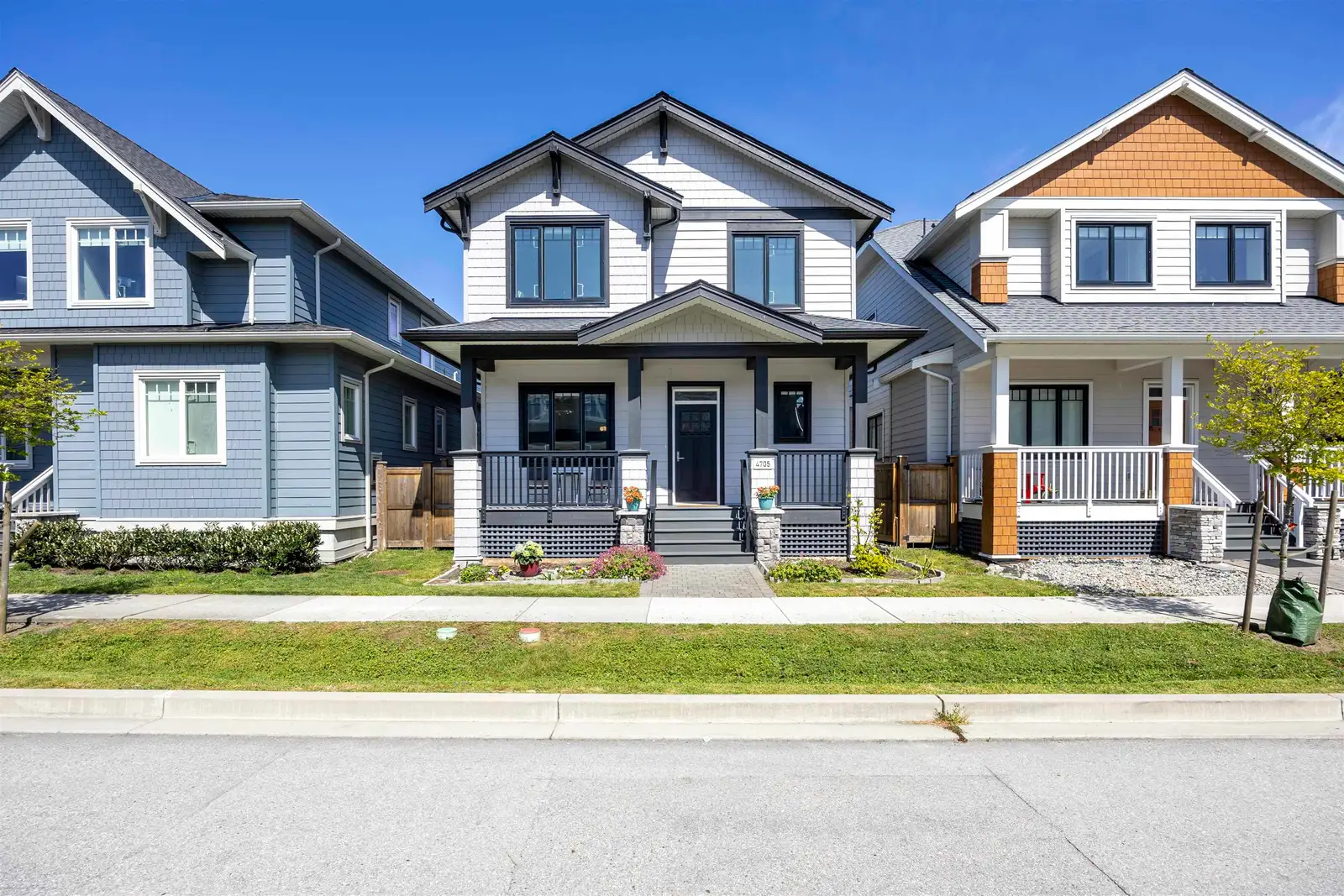 4705 HAZELNUT WAY, Tsawwassen BC V4M 4G2