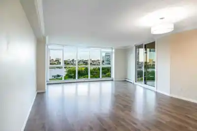 802 388 DRAKE STREET, Vancouver BC V6B 6A8