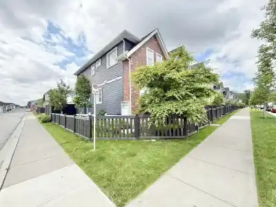 19682 75A AVENUE, Langley BC V2Y 3T2