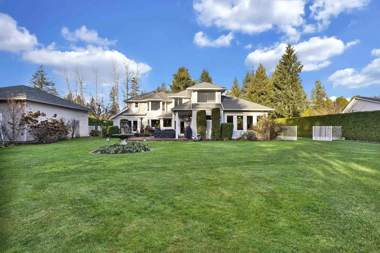 25072 58 AVENUE, Langley BC V4W 1T5