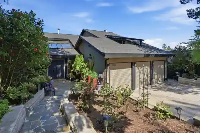 5653 GROVERIDGE WYND, Delta BC V4L 2E4