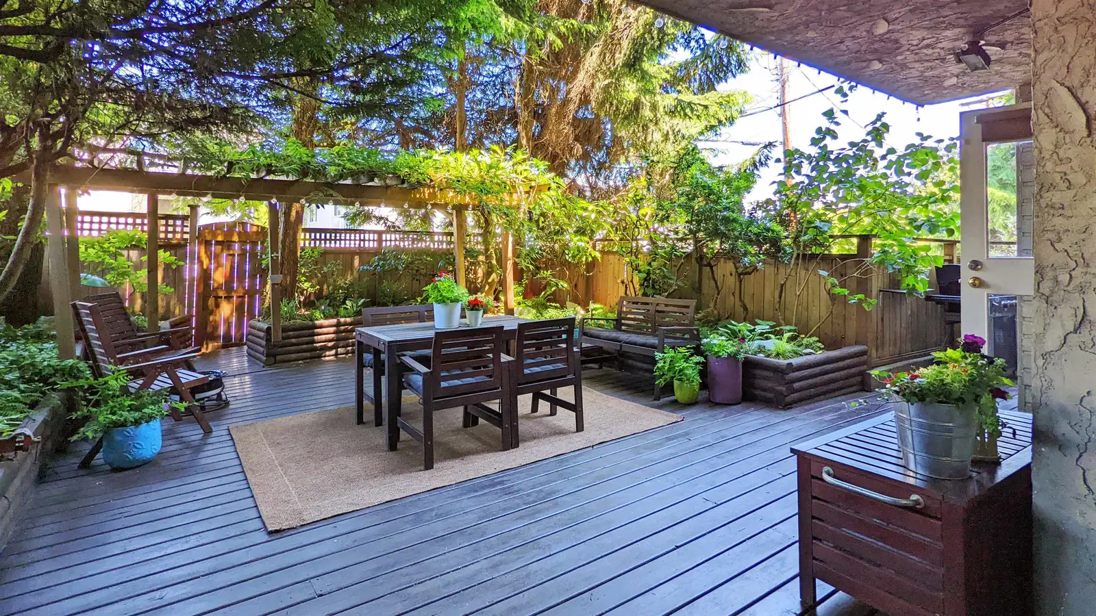 111 853 E 7TH AVENUE, Vancouver BC V5T 1P4