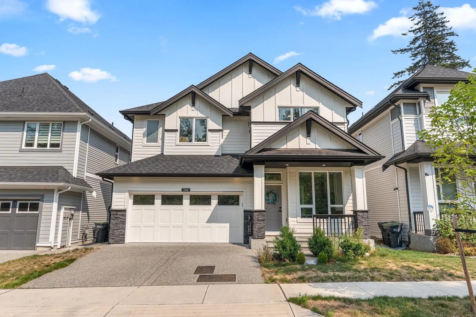 7646 203 STREET, Langley BC V2Y 3S9
