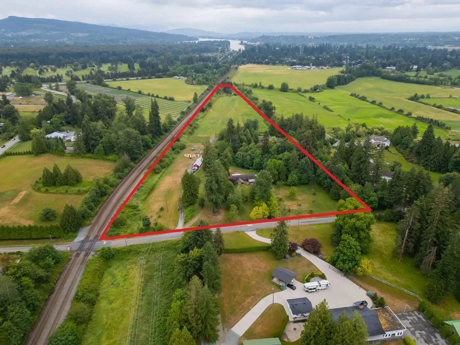 9472 222 STREET, Langley BC V1M 3T7