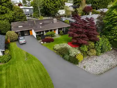 1042 KUMA CRESCENT, Delta BC V4M 2K9