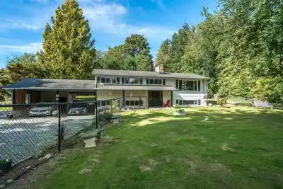 27437 12B AVENUE, Langley BC V4W 2P7