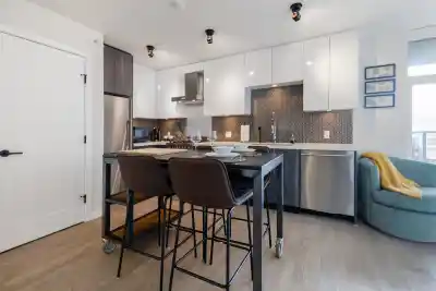 521 311 E 6 AVENUE, Vancouver BC V5T 1J9