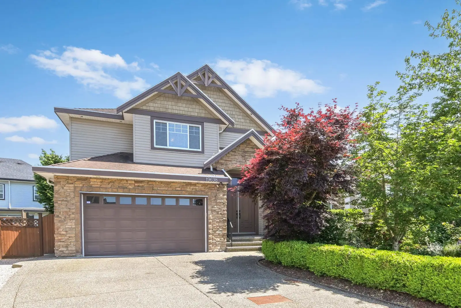 19698 71B AVENUE, Langley BC V2Y 3A4
