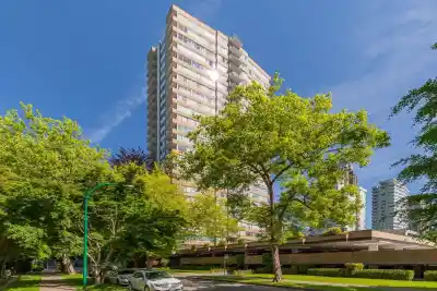 306 2055 PENDRELL STREET, Vancouver BC V6G 1T9